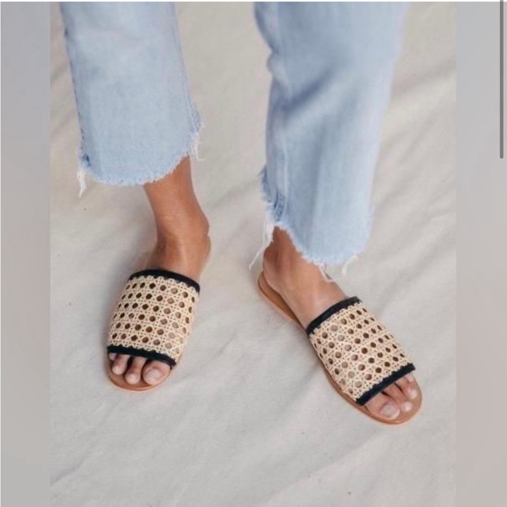 St. Agni Women's Black and Tan Slides